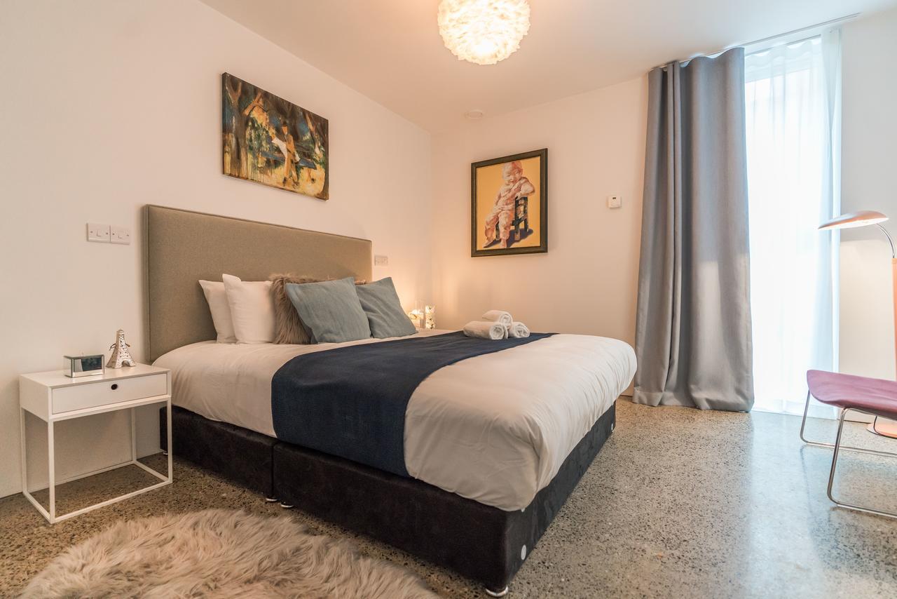 The Michael Collins Suite - Hiphipstay Dublin Luaran gambar