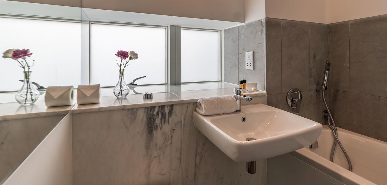 The Michael Collins Suite - Hiphipstay Dublin Luaran gambar